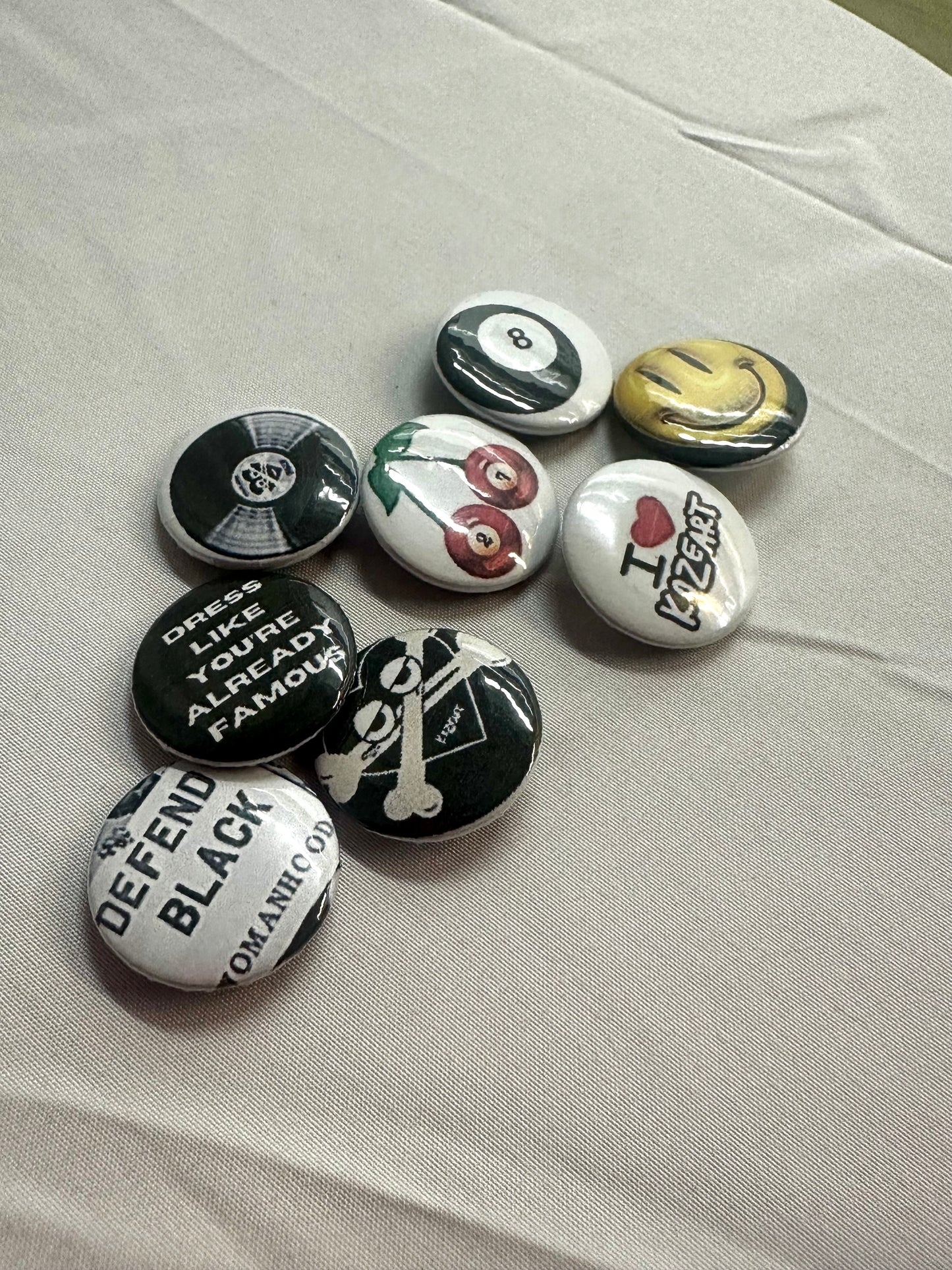 KOZEART Starter pack (pinback buttons)