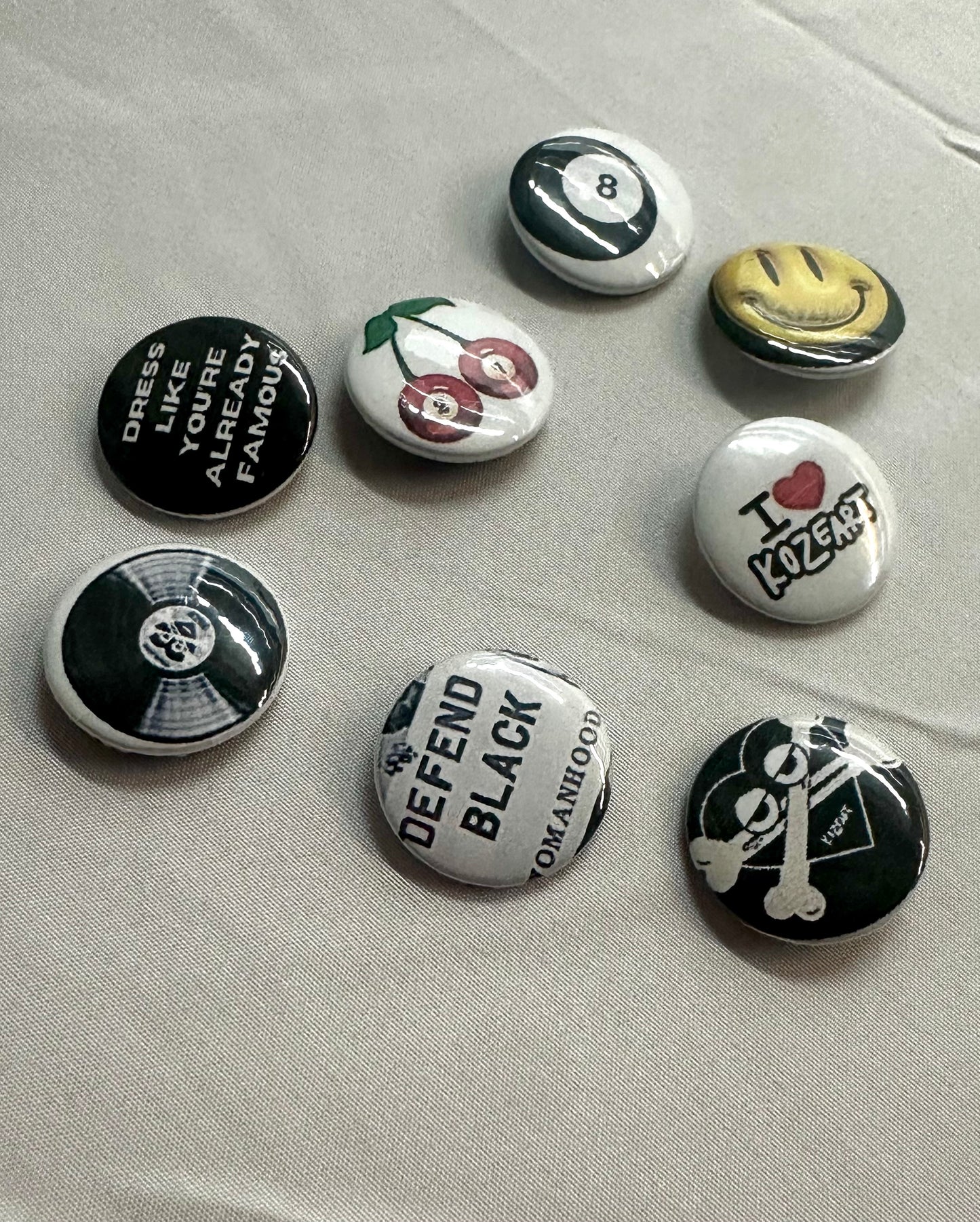 KOZEART Starter pack (pinback buttons)